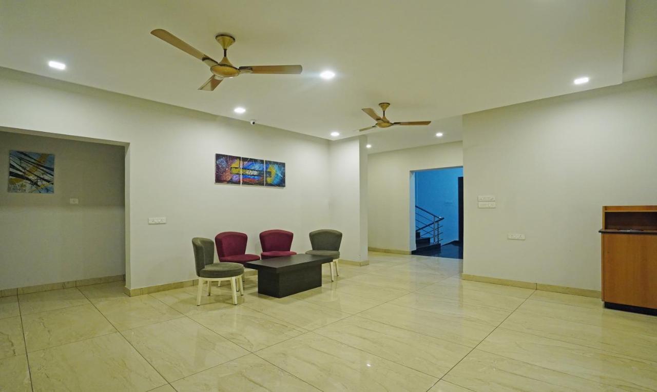 Treebo Lazystay Grand Patia Bhubaneswar Ngoại thất bức ảnh