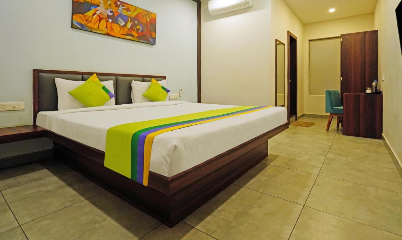 Treebo Lazystay Grand Patia Bhubaneswar Ngoại thất bức ảnh