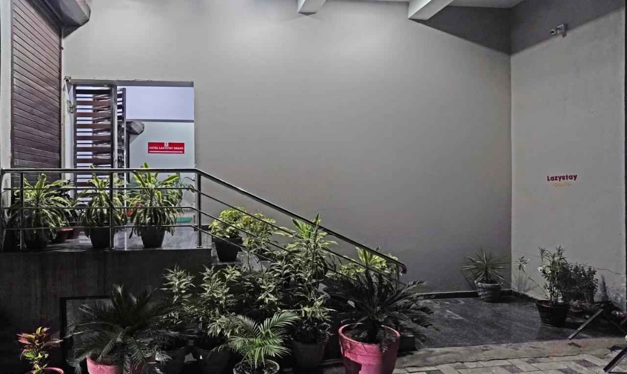 Treebo Lazystay Grand Patia Bhubaneswar Ngoại thất bức ảnh