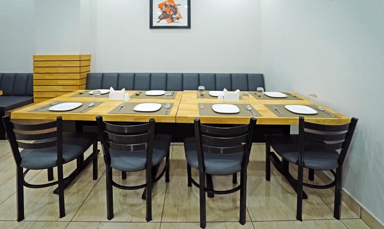 Treebo Lazystay Grand Patia Bhubaneswar Ngoại thất bức ảnh